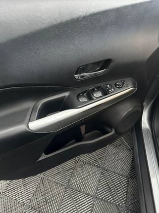 NISSAN KICKS 1.6 16V FLEXSTART ADVANCE XTRONIC